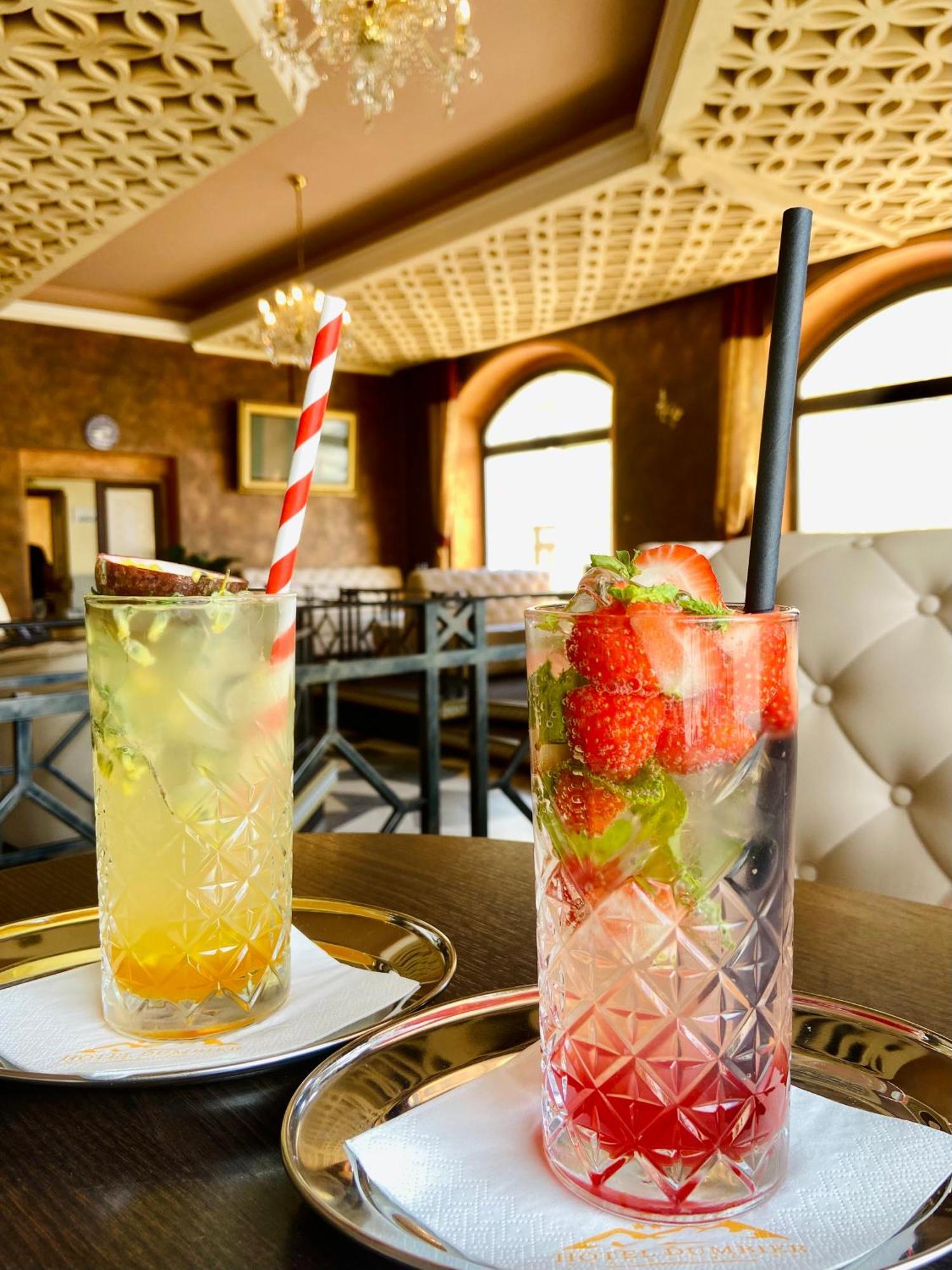 Hotel Dumbier Брезно Экстерьер фото