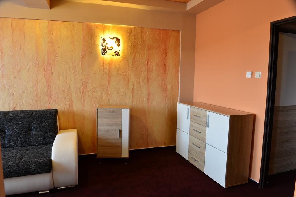 Hotel Dumbier Брезно Номер фото